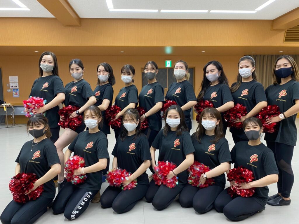 チアチームオリジナルTシャツ